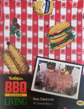 Town & Country Linen BBQ Outdoor Living Vinyl Tablecloth 70 Zippered Round - Hot Dogs/Hamburgers/Condiments