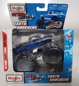 Maisto Fresh Metal Earth Shockers Motorized Monster Truck - Midnight Blue Ram 1500