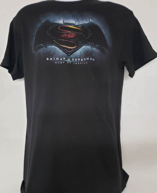 Batman v Superman Dawn of Justice Short Sleeve Graphic T-shirt Adult Size Medium Black