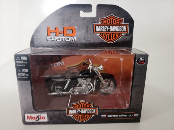 Maisto Harley Davidson H-D Custom 1952 K Model Die-Cast Motorcycle 1:18 Series 30