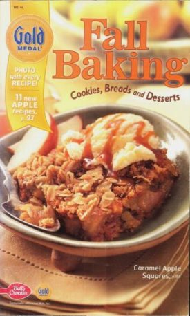 Gold Medal Fall Baking Cookies, Breads, Desserts No. 44 (Betty Crocker) (Small Format Staple Bound Booklet)
