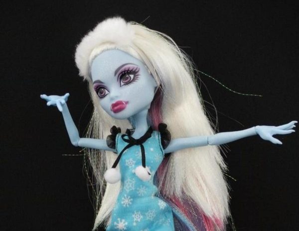 Monster High Dead Tired Abbey Bominable 10.5" Doll