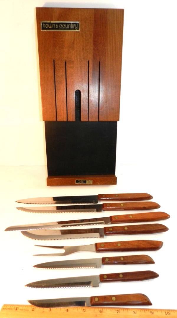 Vintage Town & Country Stainless Steel 8 Piece Cutlery Knife Set w/ Wood Wall Stand