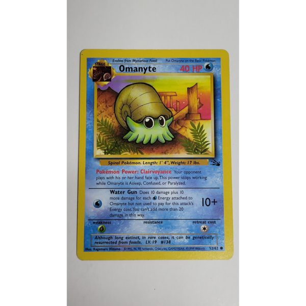 Near Mint Omanyte 52/62 Fossil Set Pokemon Card