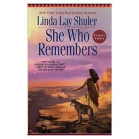 She Who Remembers  (Paperback)