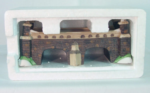 Dept 56 Heritage Village Accessory Stone Train Tressel 5981-1