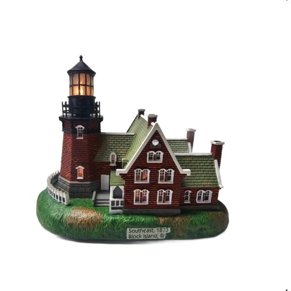 Block Island, Rhode Island Lefton Historic American 7" Resin Lighthouse 1999 CCM08652