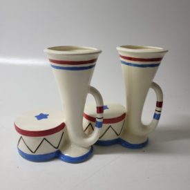Pair of HPA 2016 Hand-Painted Pottery Vases – Patriotic Drum & Bugle Folk Art – 8.25" Studio Decor
