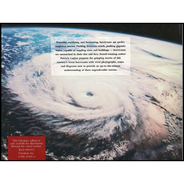 Hurricanes: Earth's Mightiest Storms (Paperback)